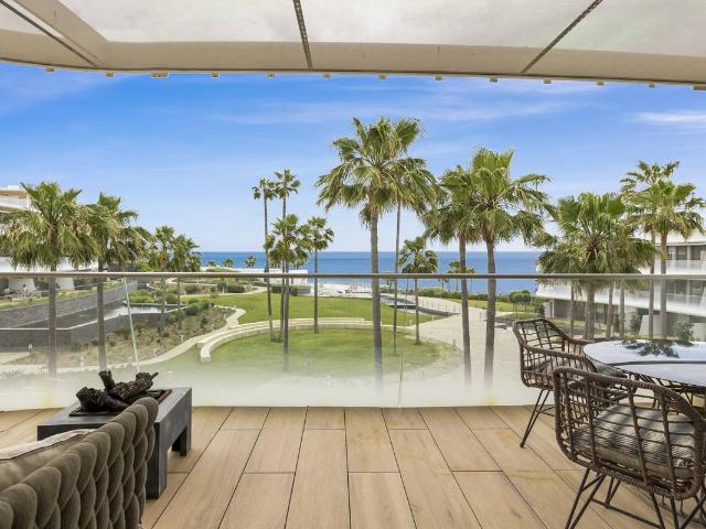 Piso en venta en Barriada Islas Canarias, Costa del Sol Occidental