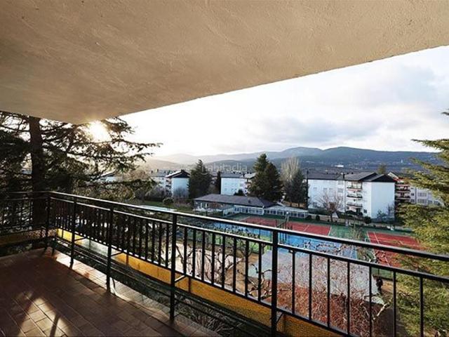 Piso en venta en Guadarrama, Madrid