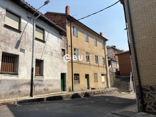 Piso en venta en Guardo, Castilla y León