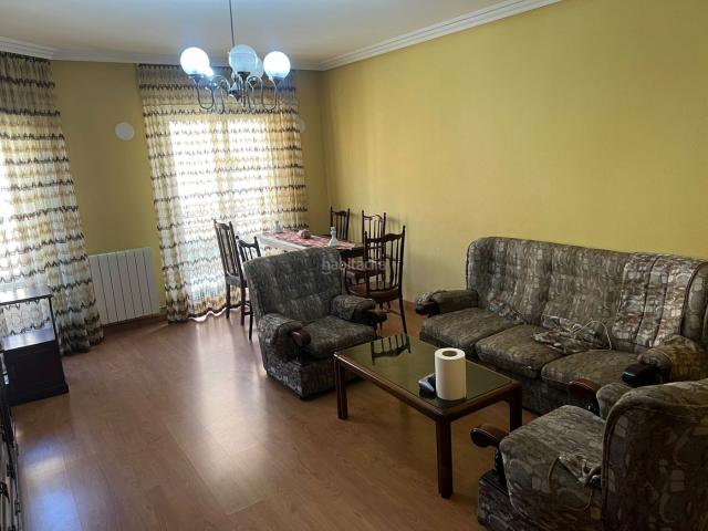 Piso en venta en Guijuelo, Castilla y León