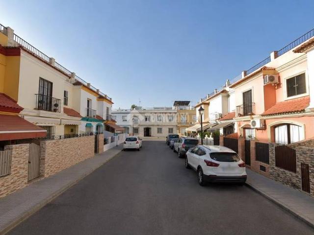 Piso en venta en Guillena, Andalucía
