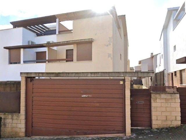 Piso en venta en Guillena, Andalucía