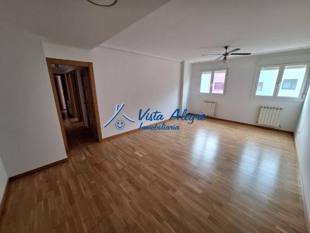 Piso en venta en Haro, La Rioja