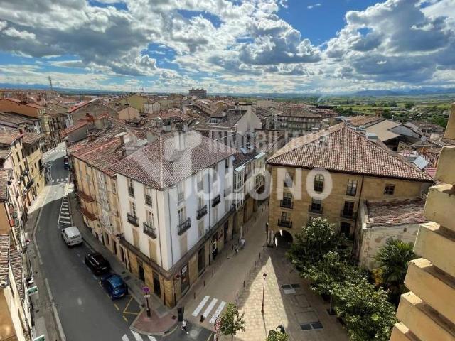 Piso en venta en Haro, La Rioja