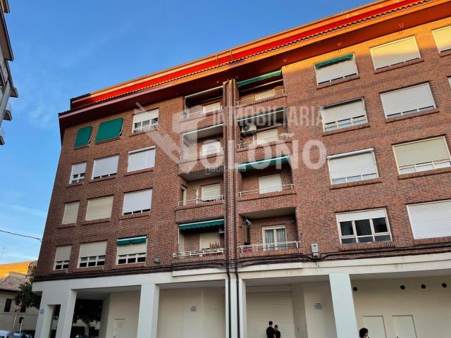 Piso en venta en Haro, La Rioja