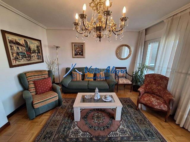 Apartamento en venta en Haro, La Rioja