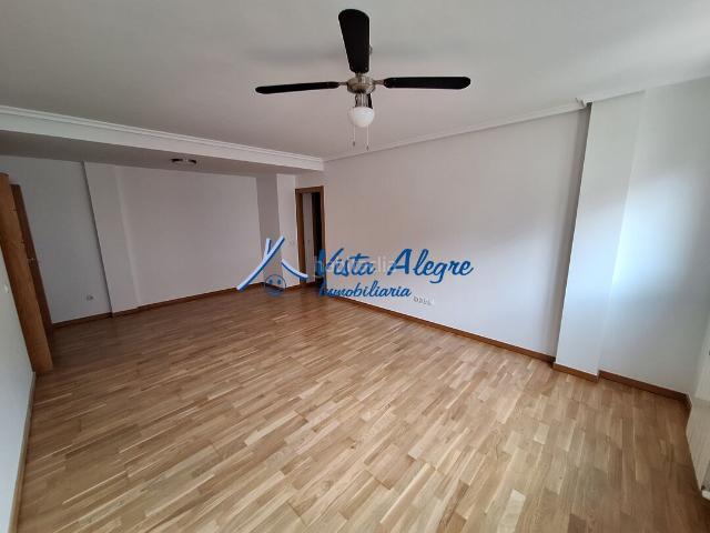 Piso en venta en Haro, La Rioja