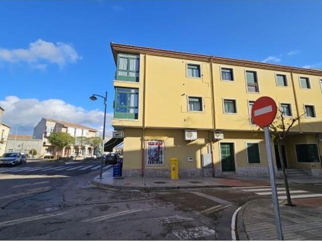 Piso en venta en Herguijuela De Ciudad Rodrigo, Castilla y León