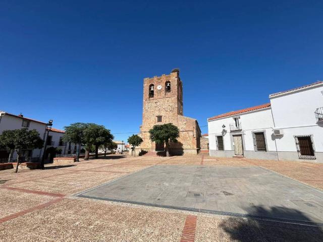 Piso en venta en Hinojosa Del Valle, Badajoz