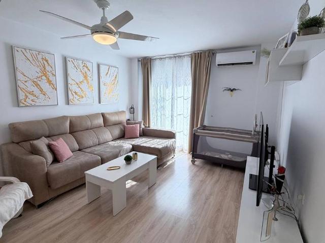 Piso en venta en Capuchinos, La Axarquía