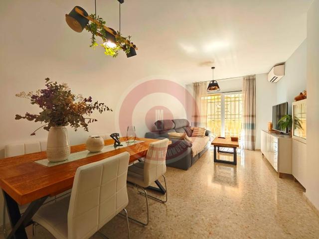 Piso en venta en Capuchinos, La Axarquía