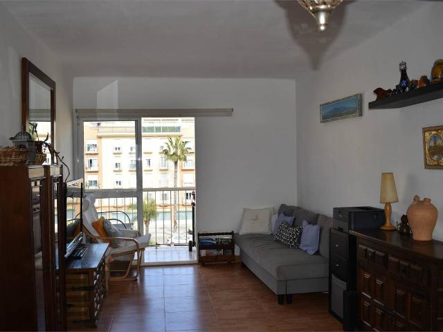 Piso en venta en Capuchinos, La Axarquía