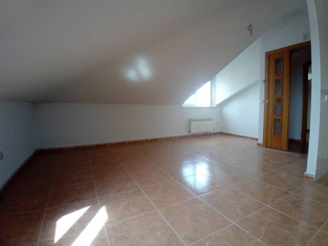 Piso en venta en Hontanares De Eresma, Castilla y León