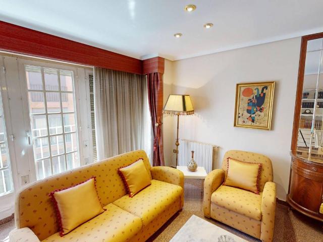 Piso en venta en Plaça Major, la Plana Alta
