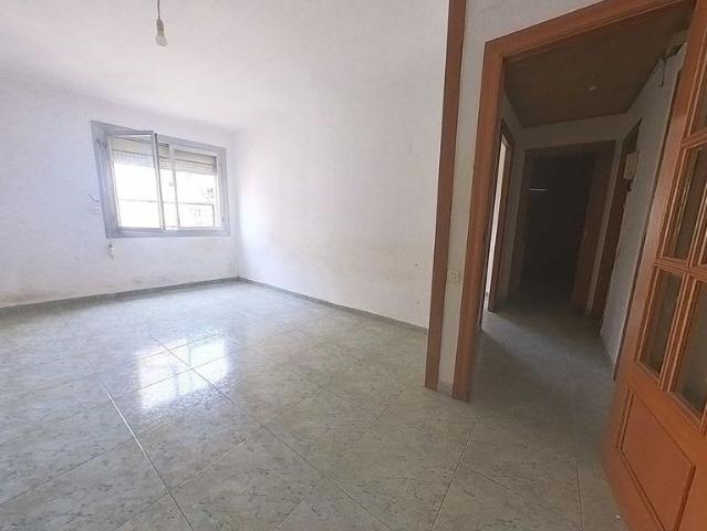 Piso en venta en L'hospitalet De Llobregat, La Florida Piso en venta en L'hospitalet De Llobregat, La Florida