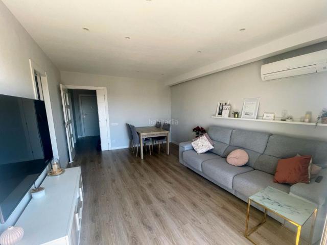 Piso en venta en L'hospitalet De Llobregat, Sant Josep