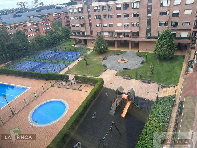 Piso en venta en Oviedo, Casco Antiguo