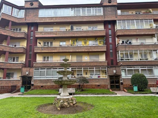 Piso en venta en Centro, Oviedo