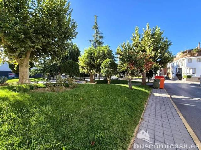Piso en venta en Huelma, Andalucía
