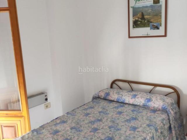 Piso en venta en Huelma, Andalucía