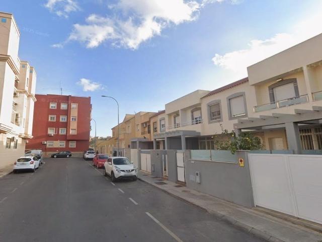 Piso en venta en La Gloria, Huércal De Almería
