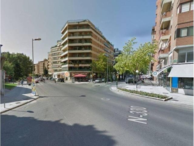 Piso en venta en Barrio de Santiago, Huesca/Uesca