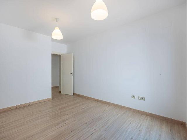 Piso en venta en Huétor Vega, Los Corteses