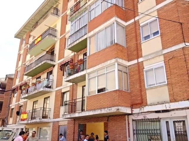 Piso en venta en Íscar, Castilla y León