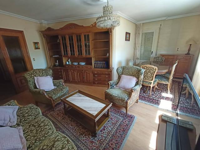 Piso en venta en Íscar, Castilla y León