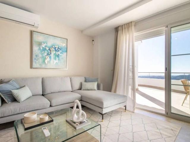 Piso en venta en Istán