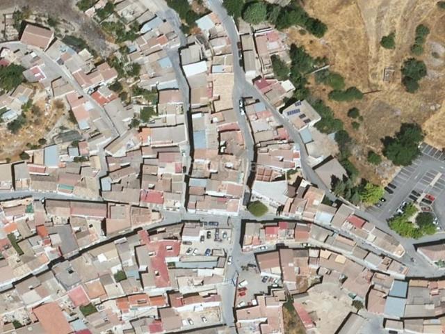Piso en venta en Iznalloz, Granada