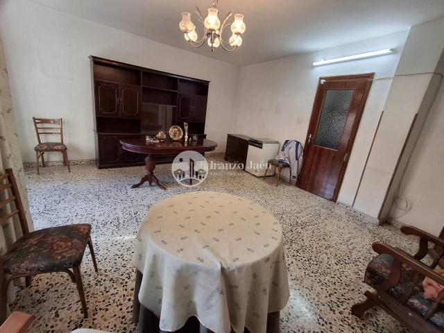 Piso en venta en San Bartolomé, Jaén