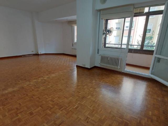 Piso en venta en Las Gaunas, Logroño