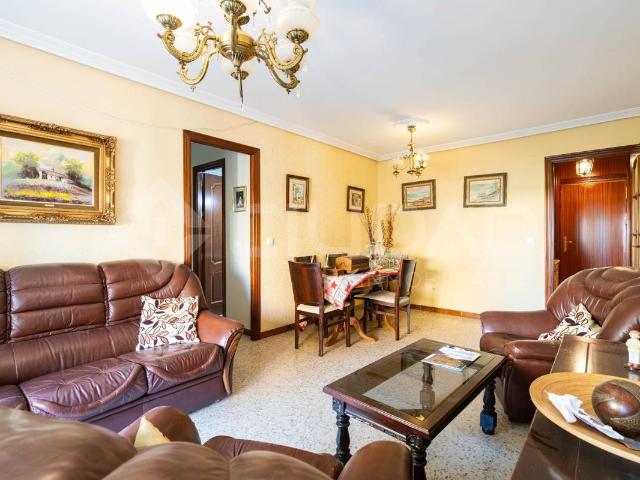 Piso en venta en El Arenal, Sevilla