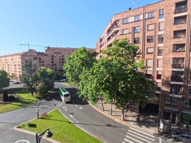 Piso en venta en Las Gaunas, Logroño