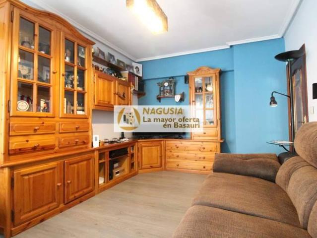 Piso en venta en Basauri, Urbi