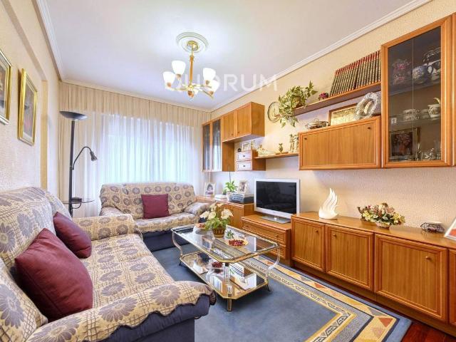 Piso en venta en Ariz, Basauri