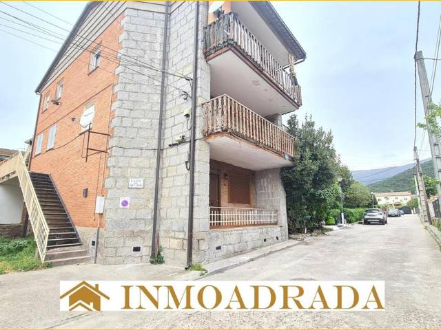 Piso en venta en La Adrada, Castilla y León