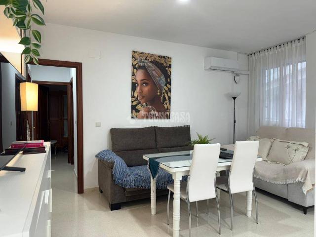 Piso en venta en La Algaba, Sevilla