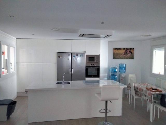 Piso en venta en La Algaba, Andalucía