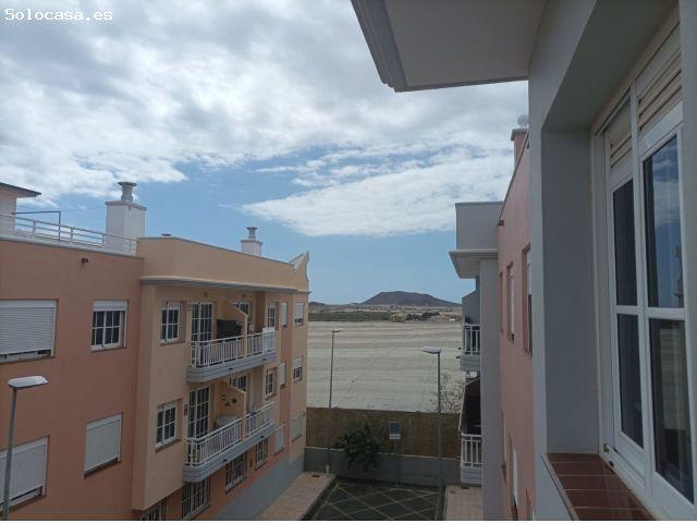 Piso en venta en Las Rosas, Arona