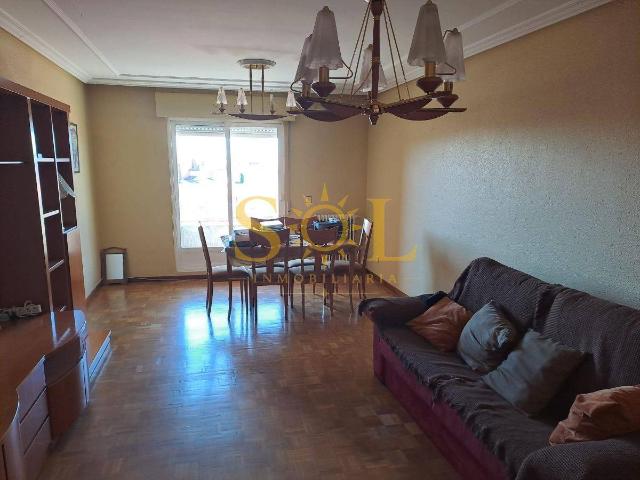 Piso en venta en La Bañeza, Castilla y León