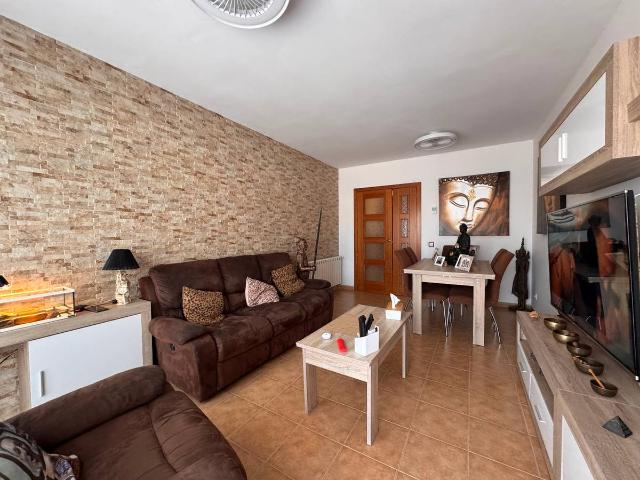 Piso en venta en La Bisbal D'empordà