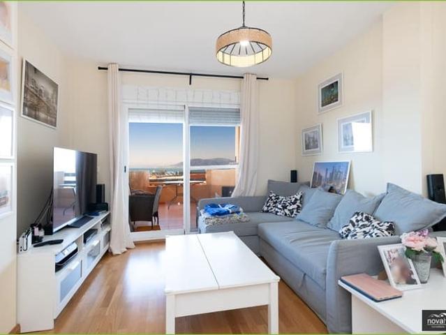 Piso en venta en La Cala del Moral, La Axarquía