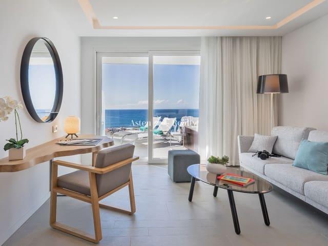 Piso en venta en La Caleta, Adeje