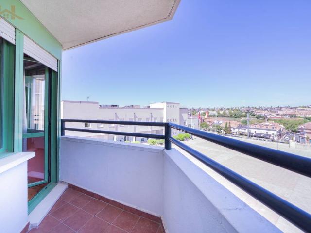 Piso en venta en Arroyomolinos, Madrid