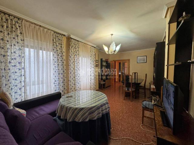 Piso en venta en La Carolina, Jaén