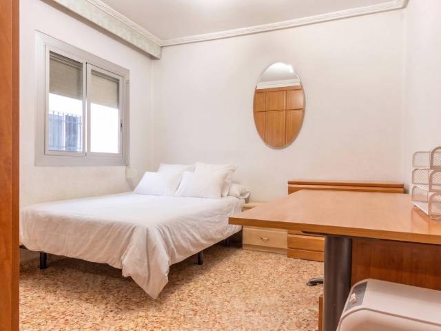 Piso en venta en l'Horta Sud, Valencia