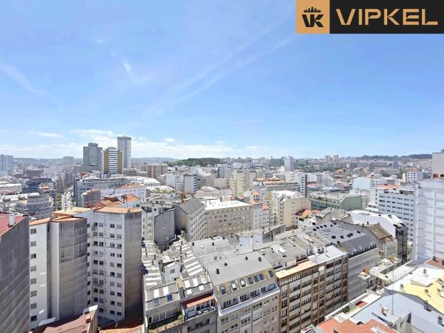 Piso en venta en Ensanche, A Coruña