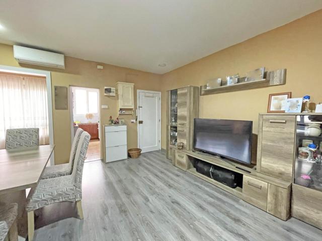 Piso en venta en Sabadell, Espronceda